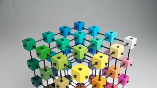 kubs dažādās krāsās, 3 D variantā